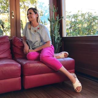 Simona Ventura feet photo thumbnail