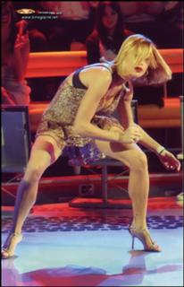 Simona Ventura feet photo thumbnail