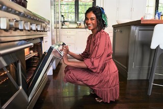 Simone Ashley feet photo thumbnail