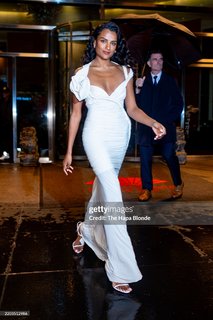 Simone Ashley feet photo thumbnail