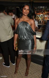 Simone Ashley feet photo thumbnail