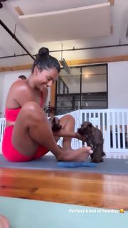 Simone Ashley feet photo thumbnail