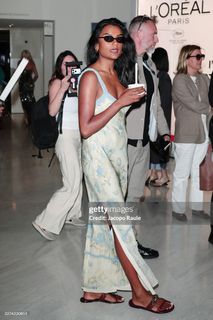 Simone Ashley feet photo 18