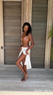 Simone Ashley feet photo 10
