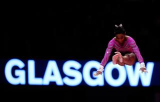 Simone Biles feet photo thumbnail