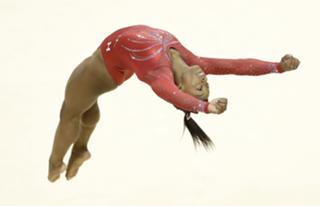 Simone Biles feet photo thumbnail