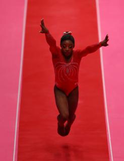 Simone Biles feet photo thumbnail