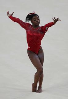 Simone Biles feet photo thumbnail