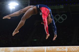Simone Biles feet photo thumbnail