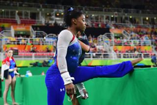 Simone Biles feet photo thumbnail