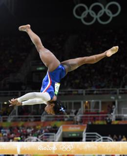 Simone Biles feet photo thumbnail