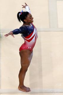 Simone Biles feet photo thumbnail