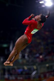 Simone Biles feet photo thumbnail