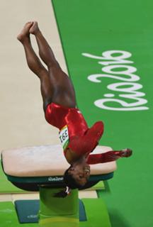 Simone Biles feet photo thumbnail