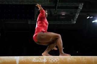 Simone Biles feet photo thumbnail