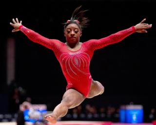 Simone Biles feet photo thumbnail