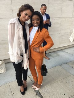 Simone Biles feet photo thumbnail