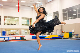 Simone Biles feet photo thumbnail
