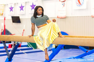 Simone Biles feet photo thumbnail