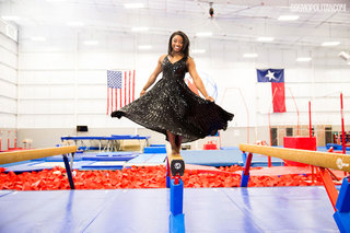 Simone Biles feet photo thumbnail