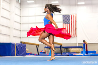 Simone Biles feet photo thumbnail