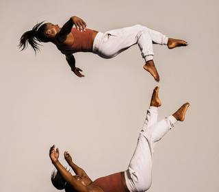 Simone Biles feet photo thumbnail