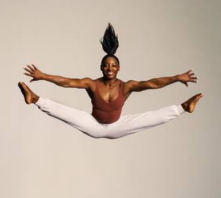 Simone Biles feet photo thumbnail