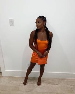 Simone Biles feet photo thumbnail