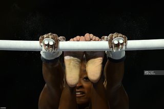 Simone Biles feet photo thumbnail