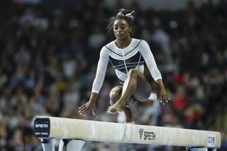 Simone Biles feet photo thumbnail