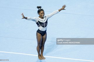 Simone Biles feet photo thumbnail