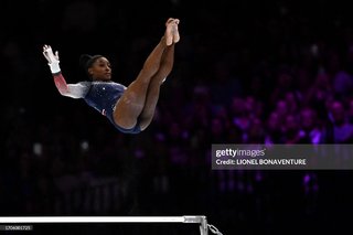 Simone Biles feet photo thumbnail
