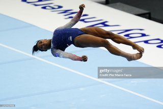 Simone Biles feet photo thumbnail