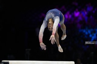 Simone Biles feet photo thumbnail