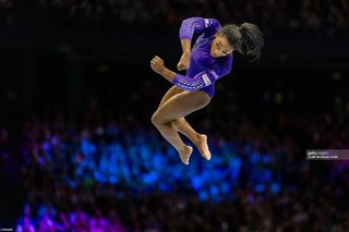 Simone Biles feet photo thumbnail