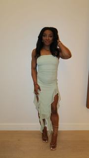 Simone Biles feet photo thumbnail