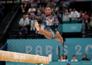 Simone Biles feet photo thumbnail