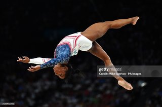 Simone Biles feet photo thumbnail