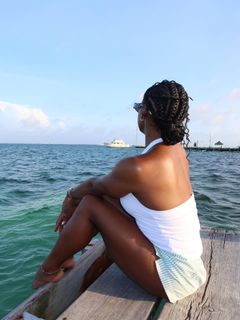 Simone Biles feet photo thumbnail