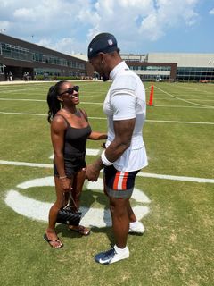 Simone Biles feet photo thumbnail