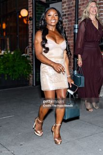 Simone Biles feet photo thumbnail