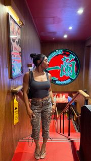 Simone Biles feet photo thumbnail