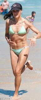 Simone Kessell feet photo 1