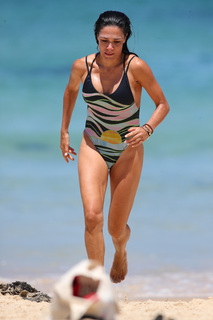 Simone Kessell feet photo 7