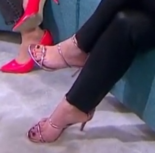 Simone Panteleit feet photo thumbnail