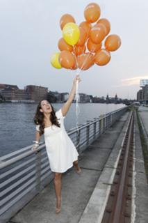 Simone Panteleit feet photo thumbnail