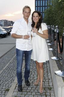 Simone Panteleit feet photo thumbnail