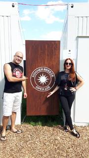 Simone Simons feet photo thumbnail