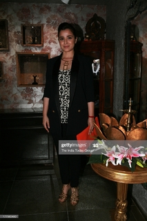 Simone Singh feet photo 7