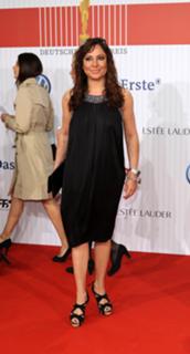 Simone Thomalla feet photo thumbnail